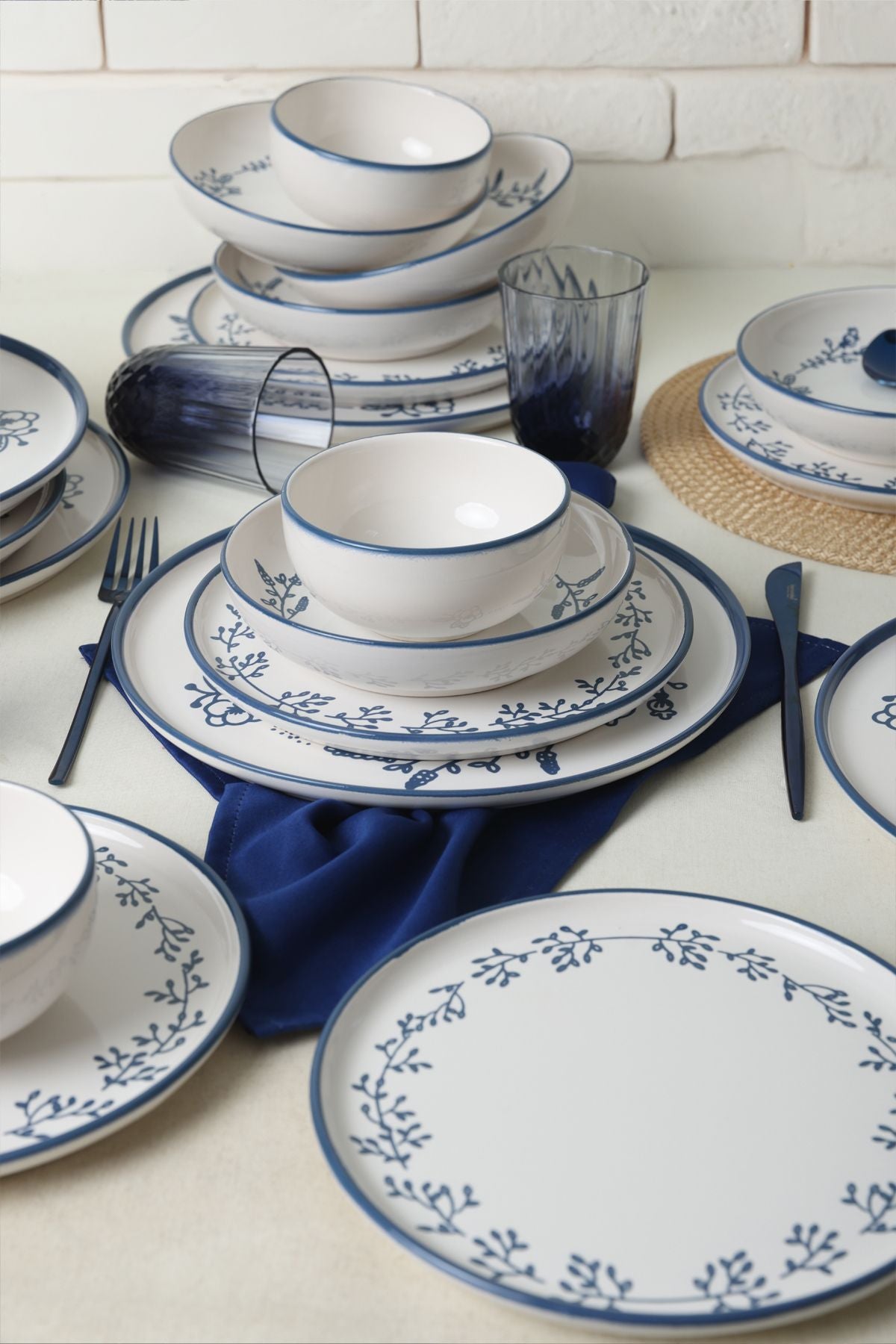 Keramika Blue Bloom 24-Piece Stoneware Dinnerware Set – Chaplin Home